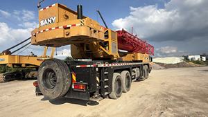 Grue sur camion SANY STC800T6 d'occasion 2022, 80 tonnes, flèche hydraulique d'origine, pour travaux de levage d'infrastructure - Product Image 4
