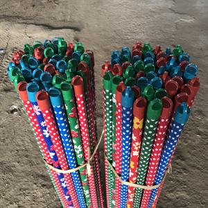 Manche de balai en bois à pois et fleurs enduit de pvc vente en gros/bâtons de balai en bois/bâtons de balai - Product Image 3