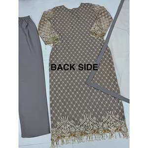 Conjunto de ropa de fiesta de diseñador para mujer Top Pant Dupatta con encaje elegante - Product Image 5