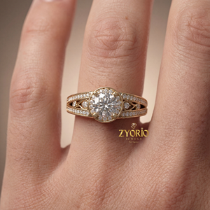 Anillo de Lujo Plateado en Plata con Filigrana Vintage, Zirconia y Halo, Diseño de Tallo Dividido y Pavé, para Compromiso, Boda, Fiesta, Regalo para Mujer - Product Image 5