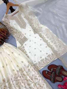 Traje de lujo de diseñador Gmy Silk Kurti Plazzo – Bordado pesado con lentejuelas y Dori - Product Image 4