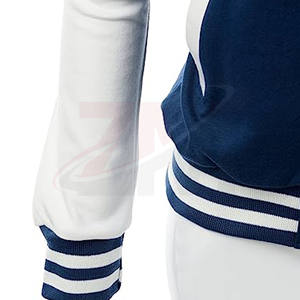 Fabricante de prendas de otoño/invierno: Chaqueta de estilo robusto con letras bordadas, material personalizado, decoración en blanco y azul, y botones. - Product Image 4