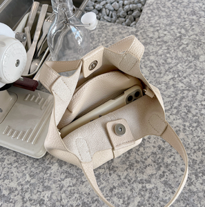 Bolso de Mano de <span class=keywords><strong>Piel</strong></span> Sintética para <span class=keywords><strong>Mujer</strong></span>, Estilo Casual, con Cierre de Botón, Dos Correas, Poliéster Impermeable y Ligero, Nuevo de Fábrica - Product Image 2