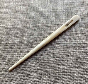 Natural Viking Polished Eco-Friendly Buffalo Bone Needles for Knitting Woolens buffalo bone <b>sewing</b> needle MUAWIYAH HANDICRAFT - Product Image 4