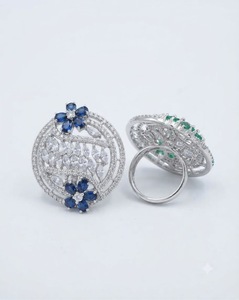 Bague élégante et raffinée en forme de fleur ronde, avec grappe de marquises de luxe, ajustable, pour femme, bijoux de mariage en gros - Product Image 1