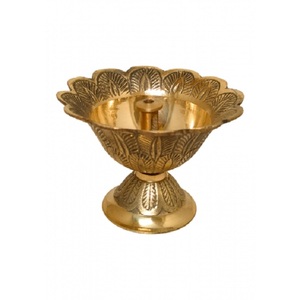 Elegante Lámpara de Aceite Sagrado Tradicional de Latón, Diseño Redondo Dorado, Hecha a Mano, Decoración de Mesa para Interiores, Decoración para Sala de Estar, Hogar, Iglesia - Product Image 4