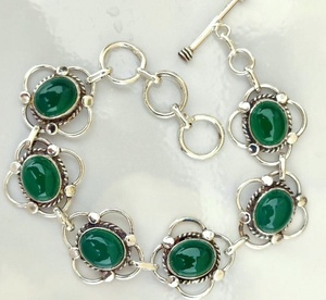 Pulsera de piedras preciosas de ónix verde natural, pulsera de eslabones florales chapada en plata hecha a mano para mujer, pulsera de cadena, pulsera para mujer - Product Image 4