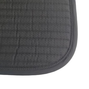 Tapis de selle d'obstacle en cuir de haute qualité sans arceau avec rembourrage en polaire, taille et couleur personnalisables pour l'équitation - Product Image 5