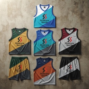 Conjunto de Uniforme de Baloncesto Sublimado Unisex, Personalizable, Transpirable, Estampado, Reversible, Tallas Grandes, Ropa de Práctica para Adultos, 100% - Product Image 4