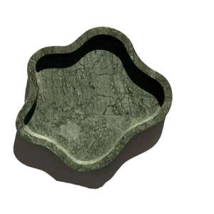 Plateau de service artisanal moderne en résine de qualité supérieure, plat décoratif haut de gamme pour apéritifs, collations et desserts - Product Image 6