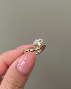 Bague de pinky en or, diamant de laboratoire rose taille marquise 1 carat, bague de pinky en or 14 carats style East West, certifiée IGI - Product Image 2
