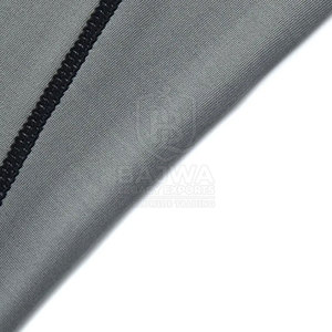 Haut de sport à manches longues à séchage rapide, best-seller, idéal pour le surf, la natation, l'entraînement et la gym. - Product Image 5