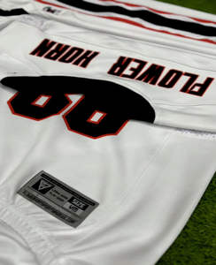 Jersey de Fútbol Americano Personalizado de Alta Calidad, Cuello en V, Estilo Varsity, Corte Cuadrado, para Hombre - Product Image 3