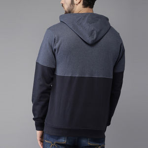 Sudadera Corta con Capucha - Sudadera Oversize Personalizada de Estilo Urbano para Mujer - Product Image 2