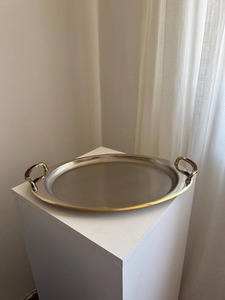 Plateau de service en acier inoxydable avec poignées, finition polie, design moderne, durable et compatible lave-vaisselle, idéal pour les fêtes et la décoration intérieure - Product Image 1