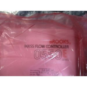 Contrôleur de débit massique BROOKS 0550E MFC, 300 SCCM - Équipement et pièces semi-conductrices d'occasion fiables à l'échelle mondiale - Product Image 3