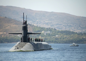 Modelo a Escala de 36 Pulgadas del Submarino USS Florida Clase Ohio (SSGN-728) Pintado a Mano en Madera de Cedro - Product Image 6