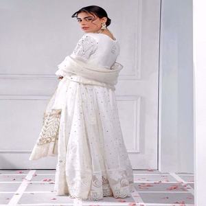 Vestido de boda blanco de gasa bordado, traje de diseño de paquistaní Salwar Kameez, indio, último estilo, gran oferta, 2021 - Product Image 3