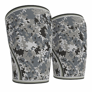 Genouillère de compression pour haltérophilie et squats, durable, design camouflage, néoprène, avec option OEM - Product Image 1