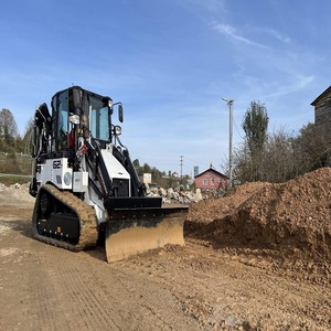 Retroexcavadora compacta Hidromek HMK 62 T con gran capacidad de excavación y alta maniobrabilidad, máquina excavadora compacta - Product Image 6