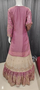 Salwar Kameez Dupatta Morado Bordado, Ropa de Boda India y Pakistaní para Mujer, Estilo Tradicional de Nailon/Poliéster de Secado Rápido - Product Image 3