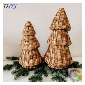 Ornement de Noël en rotin tressé à la main, décoration de vacances en osier naturel pour un style festif et des présentations saisonnières - Product Image 1