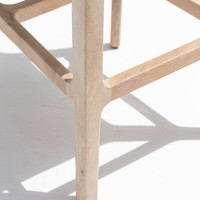 Tabouret de bar en bois Vandana Falcon Lunaris avec assise confortable pour cuisines et bars modernes