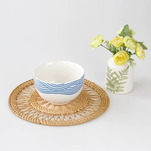 Assiette de présentation en rotin de qualité supérieure pour accessoires de table de restaurant, fabriquée de manière incroyable par KRAFT WORLD - Product Image 5