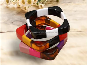 Bracelets et bracelets de mode en résine de conception unique et unique Bijoux en résine exclusifs - Product Image 6