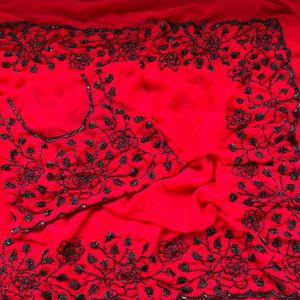 Sari de georgette Pure Fox con adornos originales de cuentas negras, borde con trabajo de calado y blusa de diseñador con detalles elaborados, precio al por mayor de Royal Export. - Product Image 6
