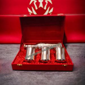 Factory <b>Hot</b> Sale Hammered Copper <b>Water</b> <b>Bottle</b> and Copper Glass With Box for for Gym Yoga Meditation Birthday Gift <b>Set</b> - Product Image 5