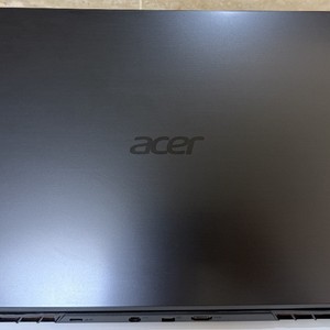 Pour ordinateur portable de jeu Acer Shadow Knight Qing 15,6 pouces, Intel de 13e génération, 32 Go de RAM, 1 To SSD, RTX 4050, 144 Hz - Product Image 3