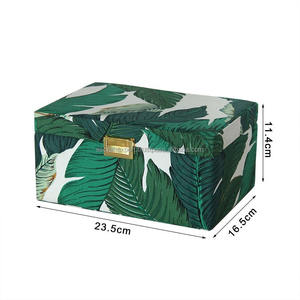 Caja de Joyería Artesanal de Resina y Tela, Almacenamiento Elegante para Anillos, Aretes y Collares - Product Image 5