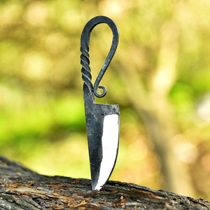 Cuchillo Medieval de Alta Calidad, Hoja de Acero Hecha a Mano con Acabado Clásico Forjado, Diseñado para Exhibición Histórica y Aventuras al Aire Libre - Product Image 2
