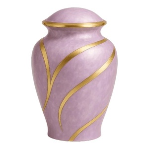 Urne funéraire en métal lilas avec élégantes détails ondulés dorés, corps arrondi, couvercle ajusté, récipient commémoratif pour cendres - Product Image 2
