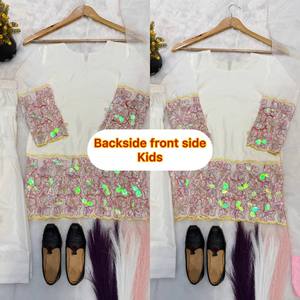 Salwar Kameez de luxe OffWhite rose à motifs floraux découpés |   Costume pakistanais 3 pièces de créateur, pantalon Patiala Tulip, pour soirée d'été - Product Image 6