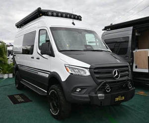 รถตู้มินิบัส MINT Class B รุ่นปี 2026 Storyteller Overland BEAST MODE OG AWD |   รถบ้านเคลื่อนที่ |   รถตู้แคมป์ปิ้ง |   วานไลฟ์ |   รถบ้านเคลื่อนที่ |   นักเล่าเรื่อง - Product Image 3