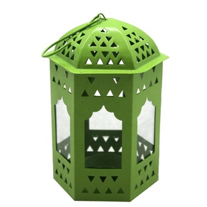 Chớp Trang Trí Thủy Tinh & Đèn Lồng Sắt Ruby Màu Đỏ Kích Thước Nhỏ Phong Cách Hiện Đại Nến Đứng Và Candle Holder Handmade Số Lượng Lớn - Product Image 2