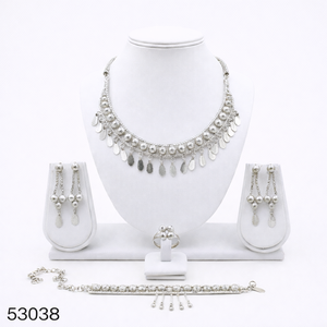 Elegante Juego de Collar y Pendientes de Mujer con Diseño de Hoja, Chapado en Oro y Circonitas, Cadena de Cuerda de 16 Pulgadas, Modelo 53039 - Product Image 4