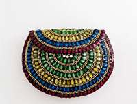 Pochette de soirée géométrique demi-lune avec fermoirs en cristal, bandoulière chaîne, grande capacité, sac à bandoulière pour mariage (en résine)