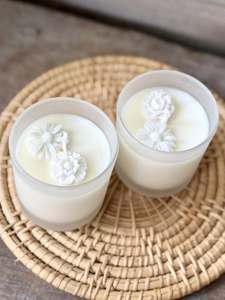 Bougie parfumée artisanale en cire de soja dans un bocal en verre réutilisable, contenant d'aromathérapie pour la décoration de la maison (60 ml) - Product Image 4