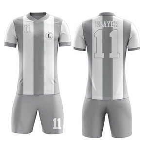 Tenue d'entraînement de football nouveau style respirante de haute qualité, service OEM, conception personnalisée pour les meilleures ventes - Product Image 1