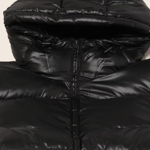 Chaqueta Acolchada con Capucha para Hombre, Negra, Relleno de Poliéster, Cierre de Cremallera, Cortavientos, Estilo Casual, para Invierno, Corte Holgado, Largo Regular - Product Image 6