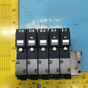 ชุดประกอบท่อร่วมไอดี Koganei 111M6A, 5 ช่อง, A111E1-83 - อุปกรณ์และอะไหล่เซมิคอนดักเตอร์ระดับโลกที่เชื่อถือได้ - Product Image 3