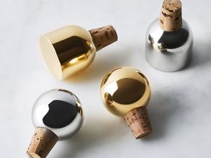 Custom Brass <b>Wine</b> <b>Stopper</b> Durable Eco-Friendly Anti-Slip Artistic Luxury Bar Accessory for Parties - Product Image 6