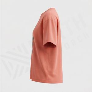 เสื้อยืดโอเวอร์ไซส์สำหรับผู้หญิง ผ้าฝ้าย พิมพ์ลายโลโก้แบบ DTF ปักลายได้ ตัวเลือกสีตามสั่ง เสื้อสตรีทแวร์ลำลอง - Product Image 3