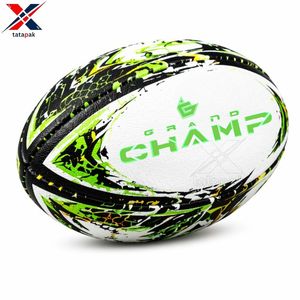 Ballon de rugby officiel du fabricant pakistanais Tatapak, cousu main, design durable pour les sports d'équipe. - Product Image 1