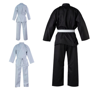 Ensemble complet d'uniformes de karaté, tenue traditionnelle d'arts martiaux conçue pour une liberté de mouvement, un confort et une activité fiables - Product Image 6