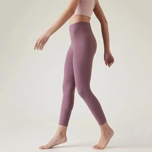 Leggings tricotés taille mi-haute sexy push-up de haute qualité pour femmes, pour le yoga et le Pilates, durables et écologiques (ODM/OEM) - Product Image 2