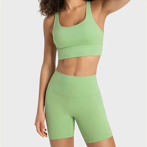 Sujetador deportivo de yoga para mujer, venta al por mayor OEM, de alta calidad, con tirantes elásticos, para entrenamiento, fitness y deporte. - Product Image 1